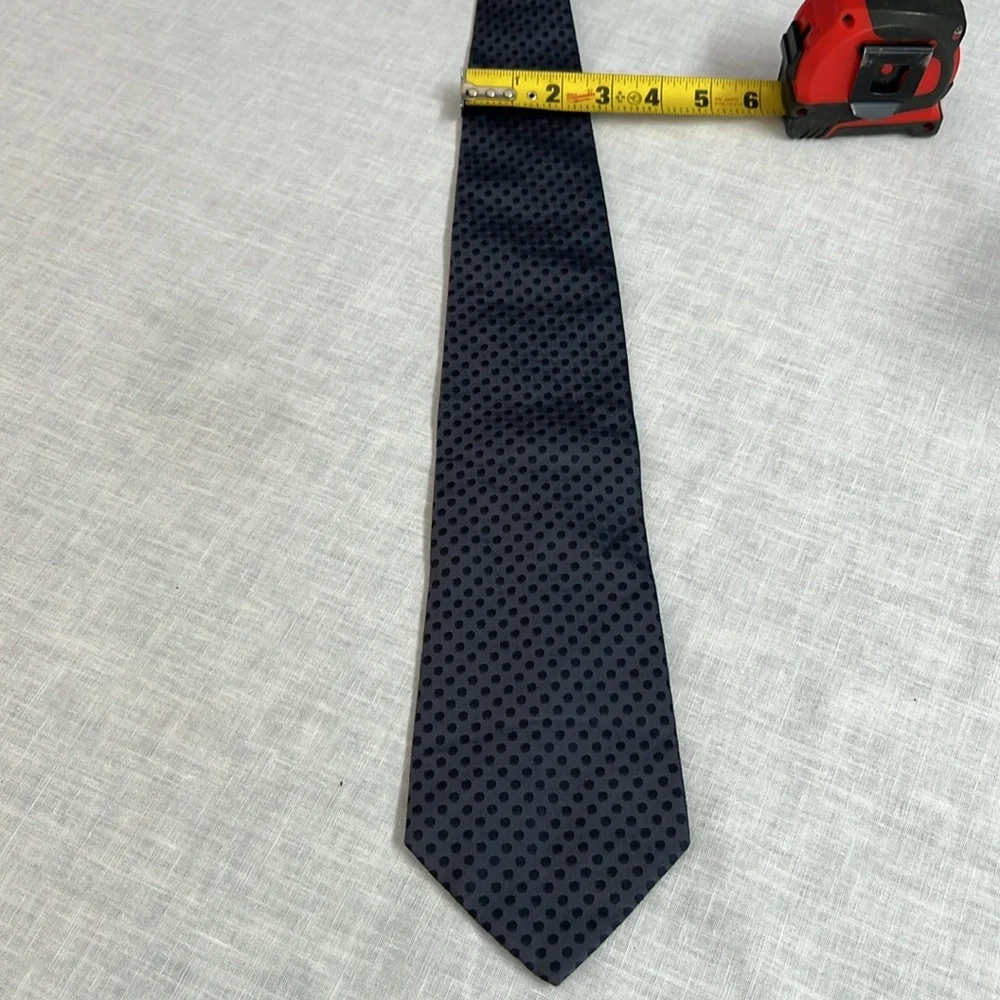 🌞 Banana Republic gray Tie w/black polka dots Made in Italy men one size